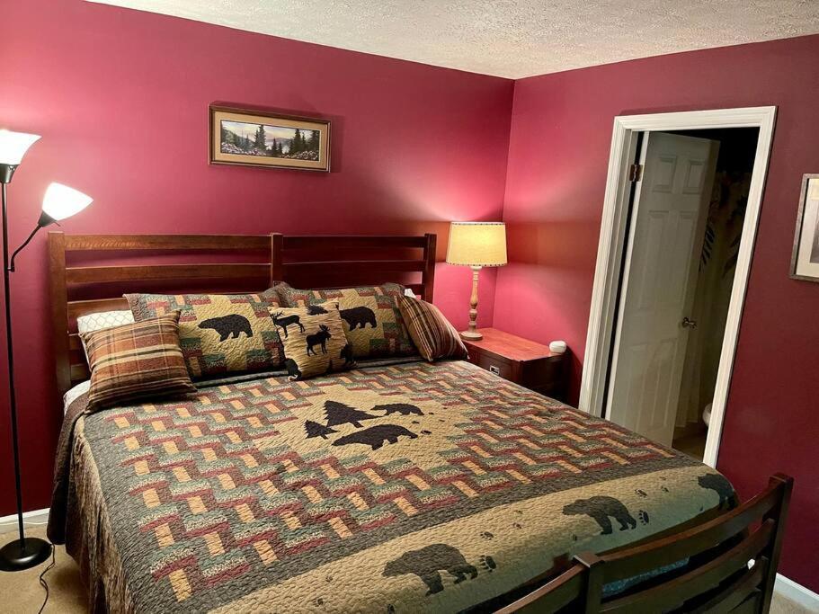 Relaxing Mountain Condo In Gatlinburg With City View ! Exterior foto