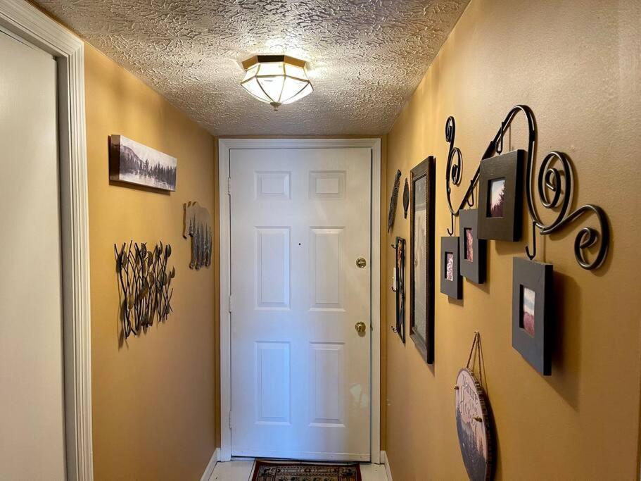 Relaxing Mountain Condo In Gatlinburg With City View ! Exterior foto
